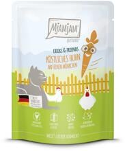 Cibo per gatti Mjamjam Chicks & Friends con pollo e carote